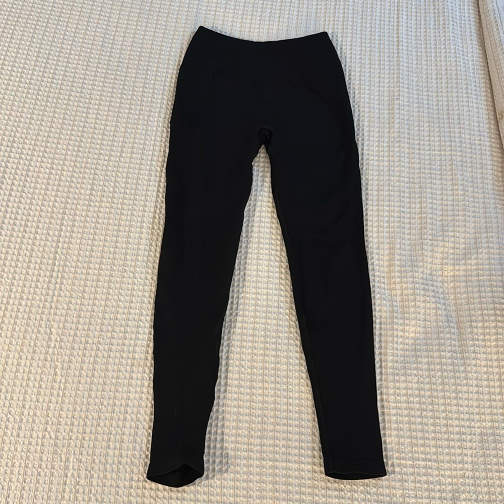 Alphalete Amplify Legging size Medium in Black